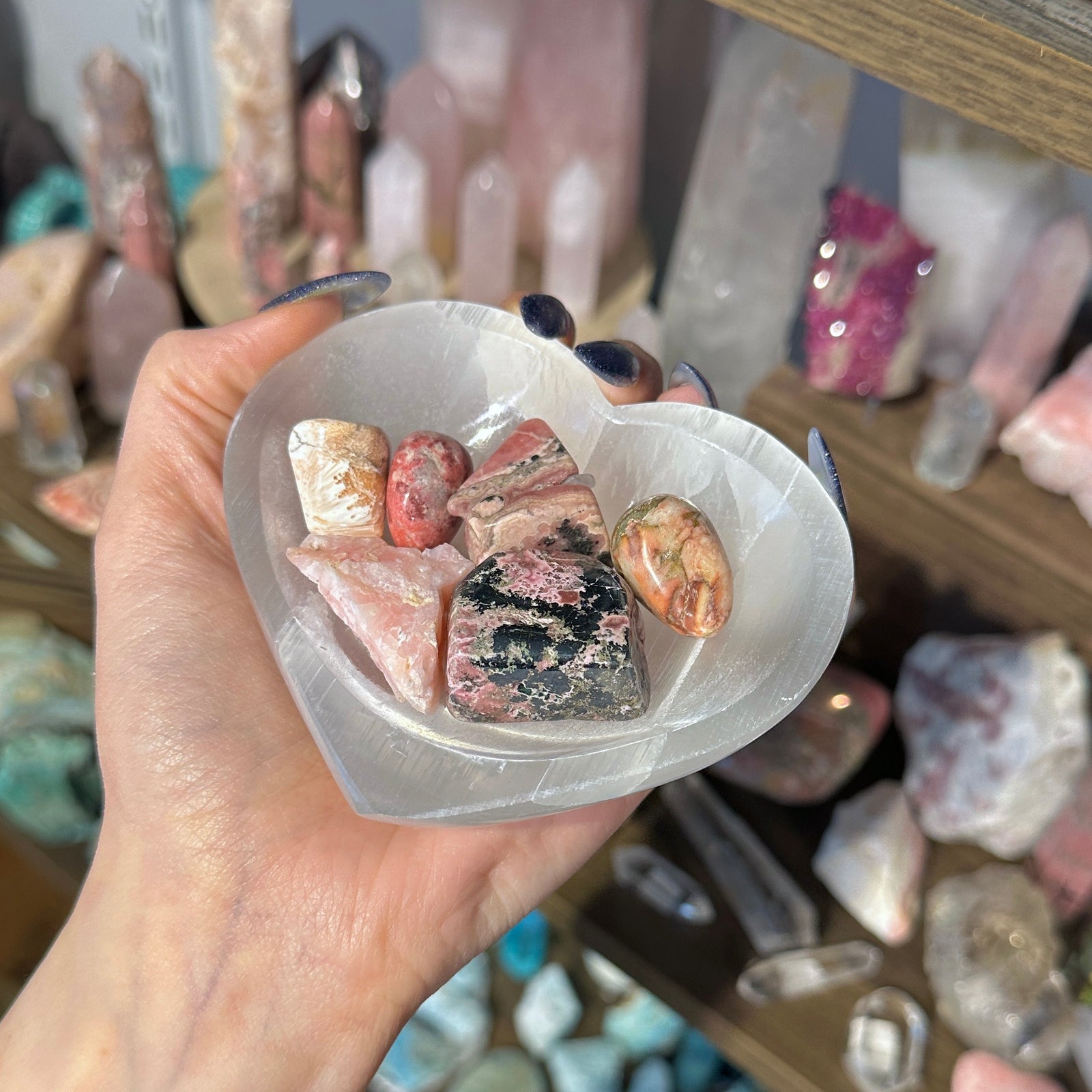 Selenite Bowl [heart]