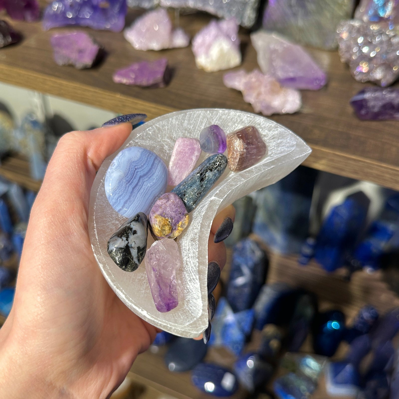 Selenite Bowl [crescent moon]