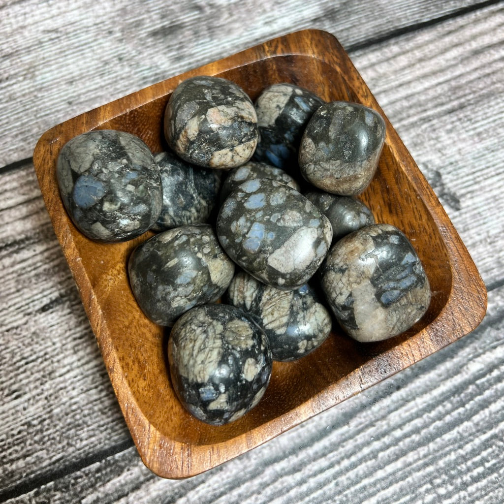 Galaxy Rhyolite [Que Sera]