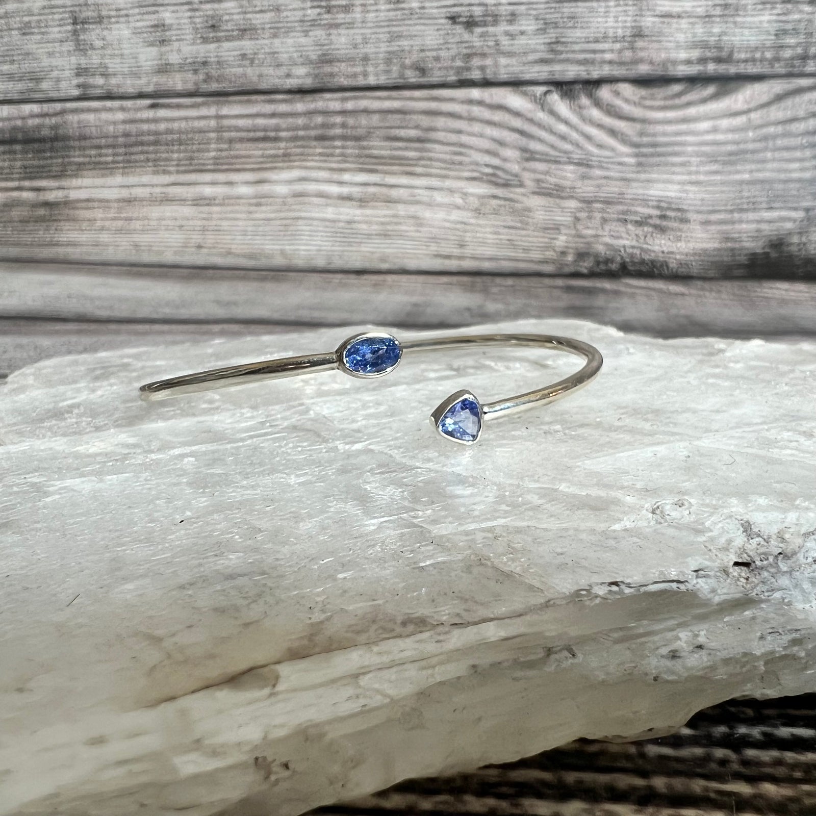 Faceted Tanzanite - Flexible Sterling Silver Bracelet