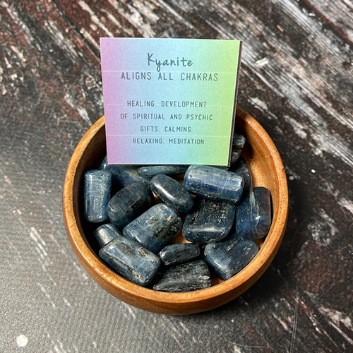 Kyanite [polished]