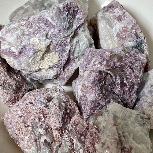 Lepidolite [rough]